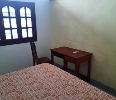 Salta Apartment | Relax at Lo de Sandra 2: Pet-Friendly with Pool & Breakfast
