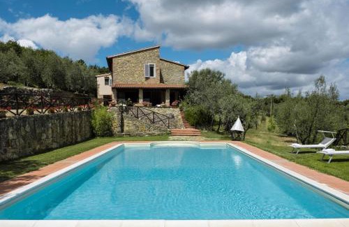 Bucine Villa | Exceptional Family Retreat at Lo Scarpellino - Rated 10/10