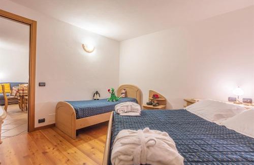 Tache Hotel | Oceanfront Hotel Lo Scoiattolo: 4-Star Stay with Spa