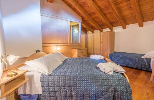 Tache Hotel | Oceanfront Hotel Lo Scoiattolo: 4-Star Stay with Spa