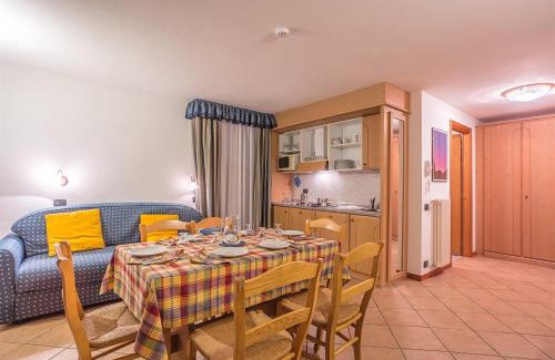 Tache Hotel | Oceanfront Hotel Lo Scoiattolo: 4-Star Stay with Spa
