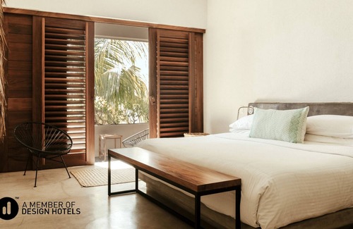 Troncones Hotel | Lo Sereno Casa de Playa