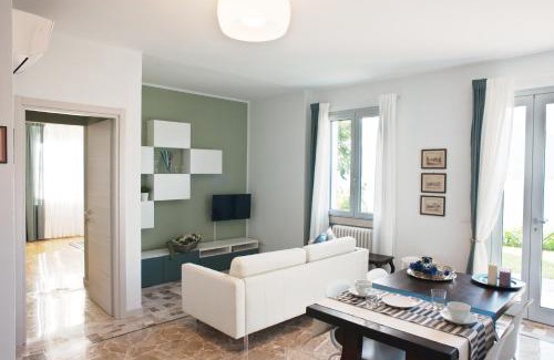 Sulzano House | Discover LO SGUARDO: 4-Star Retreat with a 9.8 Rating