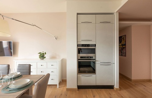 Ripamonti Corvetto Apartment | Explore 3722 Lo Spole Apartment with Family-Friendly Amenities