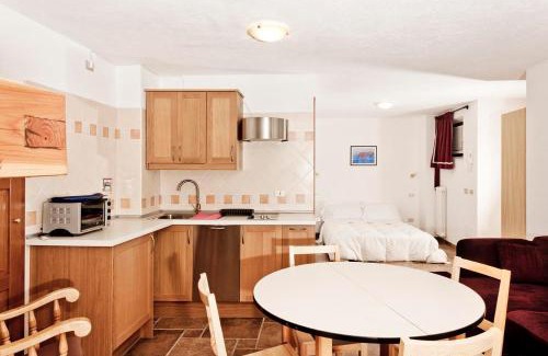 Grand Brissogne Apartment | Oceanfront Escape at Lo Stambecco Bianco - Rated 9/10