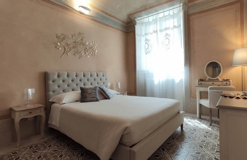 Pisa City Centre Bed & Breakfast | Guest Rated 10/10: Lo Strullo Minisuite with Breakfast