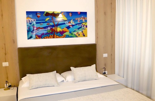 Lecce Historic Center House | Discover Lo Studio di viale Lo Re: Family-Friendly Getaway