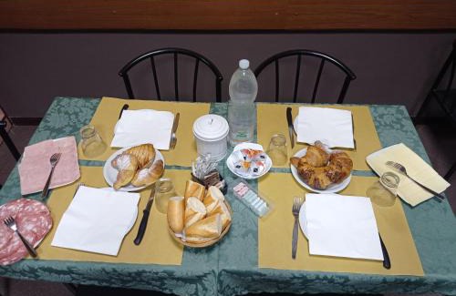 Roncobilaccio House | Family-Friendly Retreat at Lo Zodiaco with Breakfast Included