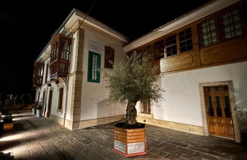Panes Apartment | Family-Friendly Retreat at Loben Casona del Deva