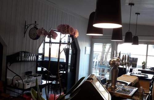 Mios Hotel | Pet-Friendly Lodging with Breakfast at lOberge Hotel