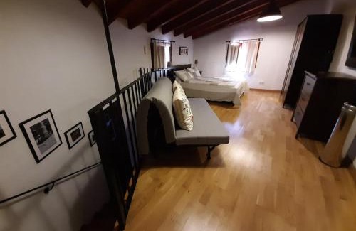 Moscardon Apartment | Pet-Friendly Retreat at Lobetania - Rated 10/10 by Guests