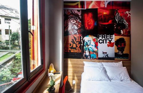 Santa Teresa Hotel | Experience Lobie Armazém São Joaquim with Breakfast Included