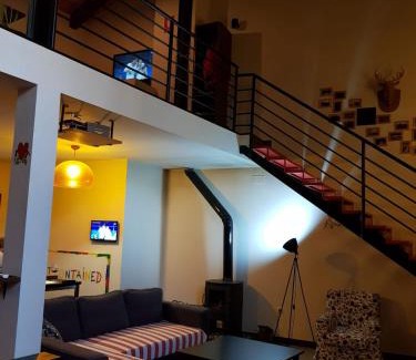 Casas del Abad House | Relax at Loboratorio Rural-Cuenta hasta 3: Pet-Friendly Escape