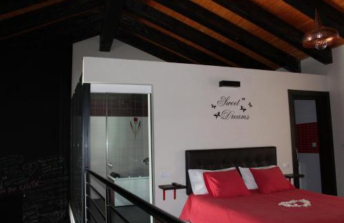 Casas del Abad House | Relax at Loboratorio Rural-Cuenta hasta 3: Pet-Friendly Escape