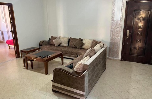 Zeralda Apartment | Family-Friendly Retreat at Loc - Your Affordable Getaway