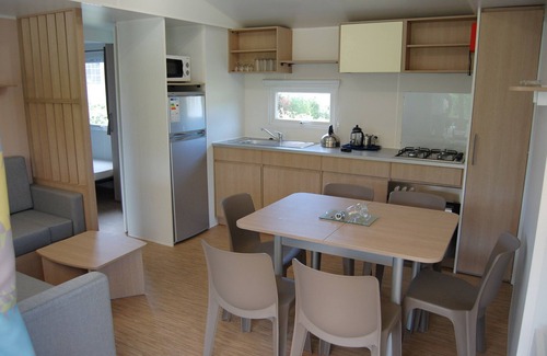 Coulanges House | Guest Rated: 10/10 Mobile Home at Dom de Dugny Campground