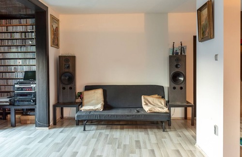 Semmering Apartment | Discover Family-Friendly Comfort with Kitchen Amenities