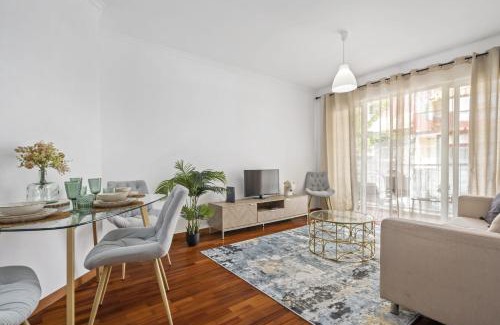 Santa Maria Maior Apartment | Locally by Homie