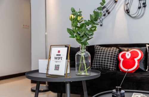 Xiangzhou District Apartment | Oceanfront Locals Boutique Apartment at Huafa Plaza