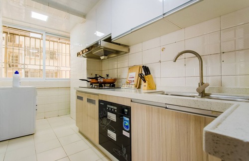 Xiangzhou District Apartment | Discover Locals Boutique Apartment at Jiuzhou Port