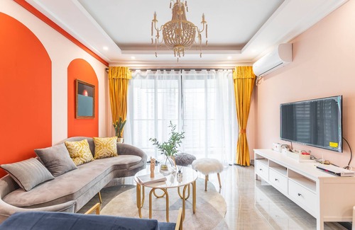 Xiangzhou District Apartment | Oceanfront Locals Boutique Apartment WanzaiCEC No.4 Stay