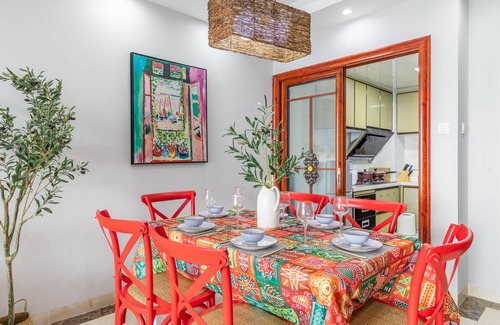 Xiangzhou District Apartment | Oceanfront Escape at Locals Boutique Apartment WanzaiCEC