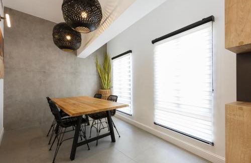 Old North Apartment | Exceptional AirTLV: Central Apartment with Balcony Awaits