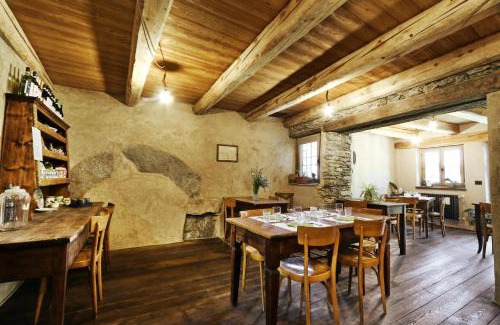 Stroppo Bed & Breakfast | Guest Rated 9.6: Locanda Al Torch with Restaurant & Breakfast