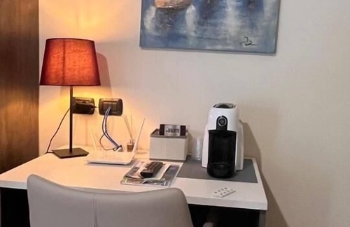 Castellabate Historic Centre Apartment | Cozy Getaway at Locanda Badia Residence with Breakfast