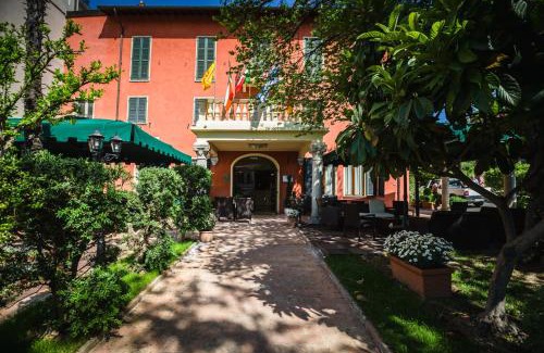 Petriano Hotel | Guest Rated 9/10: Locanda Da Ciacci with Breakfast and More