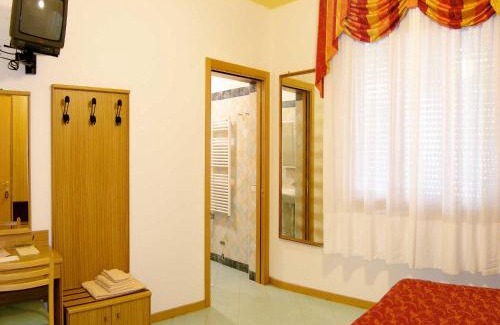 Cavallino-Treporti Hotel | Oceanfront Retreat at Locanda da Scarpa - Guest Rated 8.4