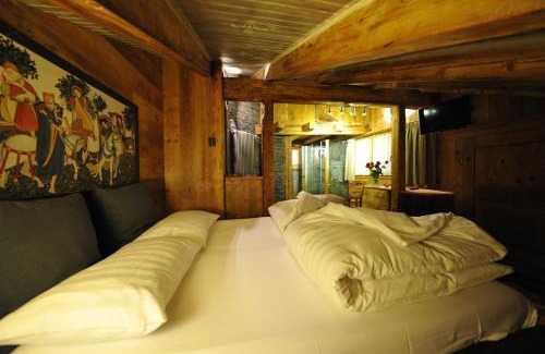 Ossana Hotel | Discover Locanda dei Gentili: Pet-Friendly Retreat with Top Amenities