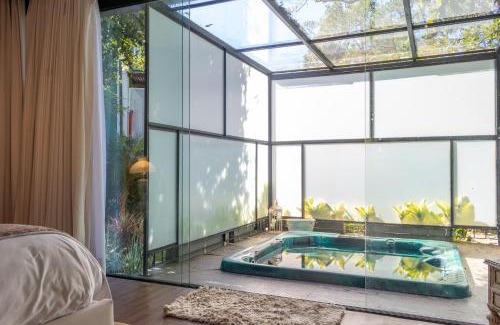 Fazenda Inglesa Hotel | Experience Oceanfront Comfort at Locanda della Mimosa