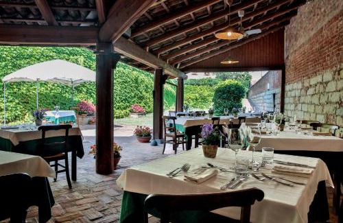 Camagna Monferrato Hotel | Experience Locanda della Rocca di Camagna: 8.7/10 Rated Stay