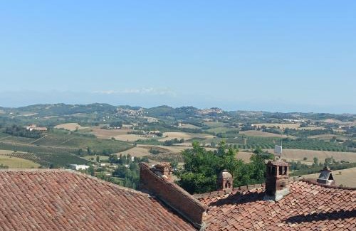 Camagna Monferrato Hotel | Experience Locanda della Rocca di Camagna: 8.7/10 Rated Stay