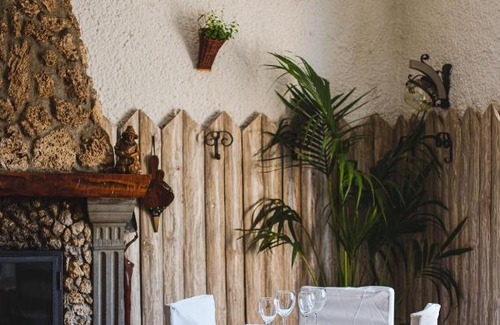 Monasterolo del Castello Hotel | Discover Locanda Del Boscaiolo: Pet-Friendly Retreat