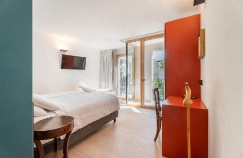 Riva del Garda Hotel | Top-Rated Locanda Restel De Fer: Pet-Friendly Getaway
