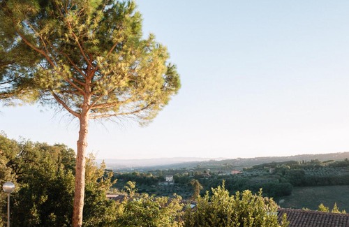 Perugia Bed & Breakfast | Discover Locanda Stella: Family-Friendly Stay with Hot Tub
