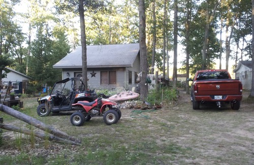 Harrison Cabin | Escape to Cranberry Lake: Family-Friendly Cabin Retreat!