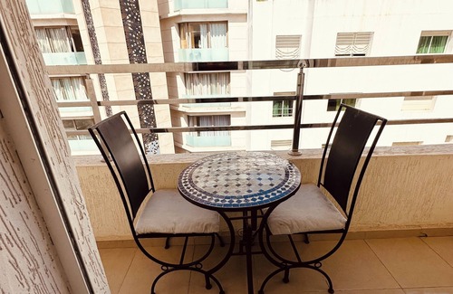 Kenitra Apartment | Central Kenitra Space Apartment - Family-Friendly Retreat