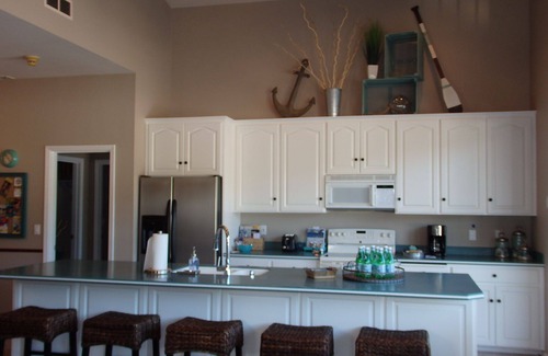 Gig Harbor House | Discover Gig Harbor: Oceanfront Stay by Skansie Brothers Park