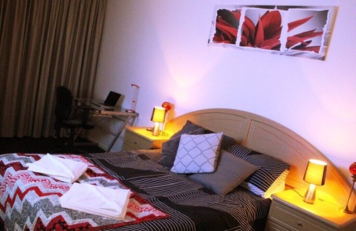 City East Apartment | Located in the Manhattan complex in Canberra's CBD