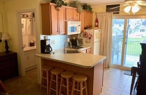 Wells Beach Condo | Oceanfront Harborside Condo #18: Steps from Wells Beach