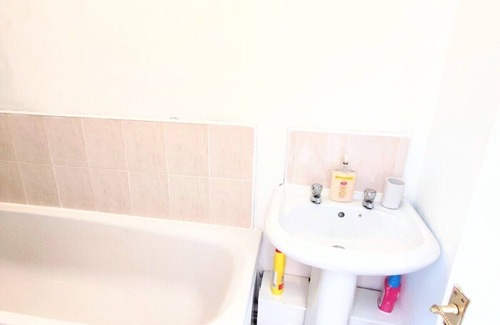 Blyth Apartment | Beachside Retreat Near Cambois Beach for Family Getaways