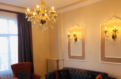 Gumussuyu Mahallesi Apartment | Located on Main Street of Taksim Square, Great View of Taksim, Luxurious