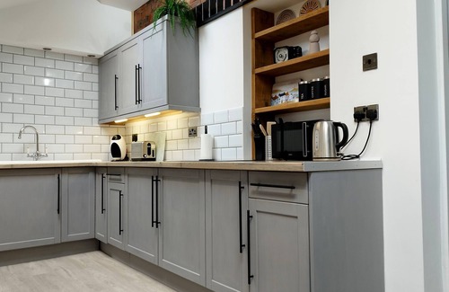 Choppington House | Explore Northumberland: Ideal Base with Spa & Hot Tub