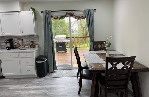 Elizabethtown House | Prime Location Near Harrisburg, York & Hershey Park with Spa