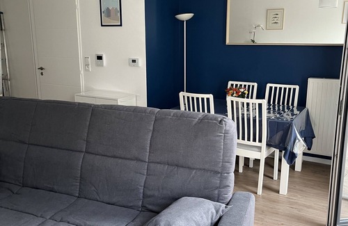 Aytre Apartment | Family-Friendly Beaux 2 Pièces in La Rochelle