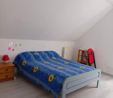 Argentre-du-Plessis House | Comfortable Location chez l habitant: Family-Friendly Stay
