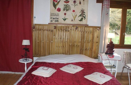 Recques-sur-Hem House | Relaxing Location for Families and Pets at Détente